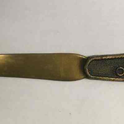 1994.1.1_Reverse: Copyright: Swedish American Museum; Origformat: Artifact; Resolution: Auto