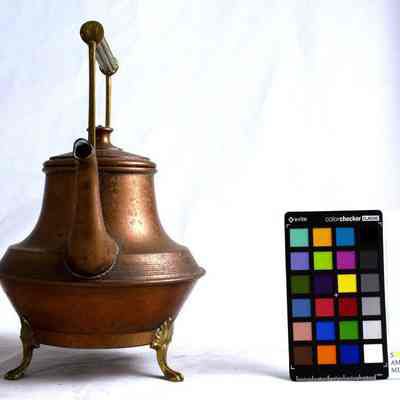 1987/23:7B_Front: Copyright: Swedish American Museum; Origformat: 3D Artifact; Resolution: 300 dpi